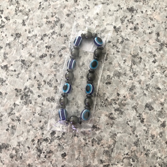 one magnetic evil eye bracelet NEW - Picture 5 of 5